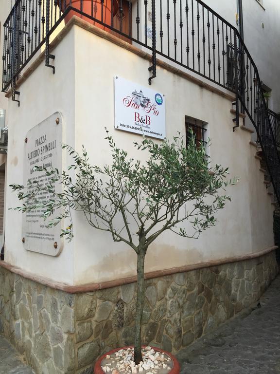 San Pio Bed & Breakfast カリアーティ エクステリア 写真