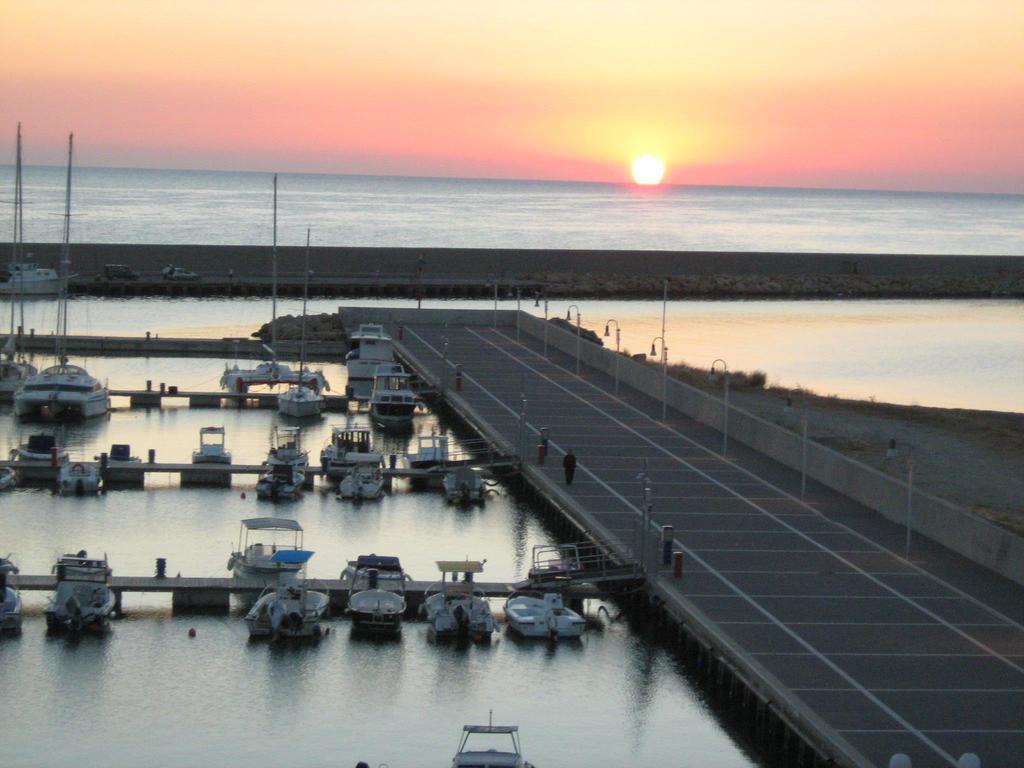 San Pio Bed & Breakfast カリアーティ エクステリア 写真