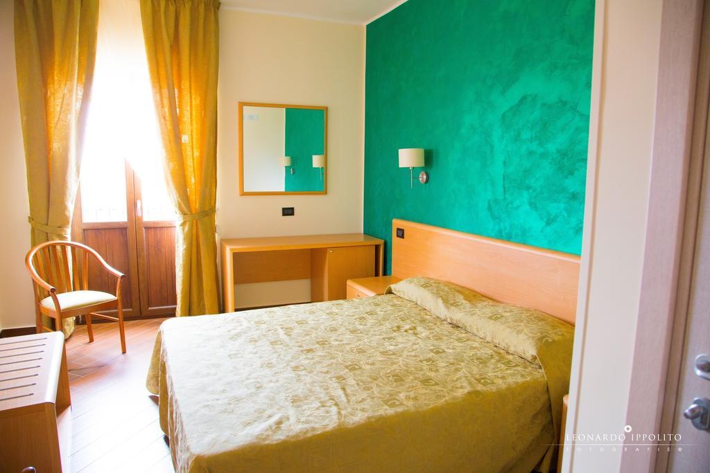 San Pio Bed & Breakfast カリアーティ 部屋 写真